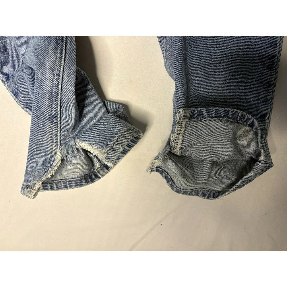 Vintage Carhartt Denim Jeans Men's Size 31x32 Blue Relaxed Fit Tapered B17 DST